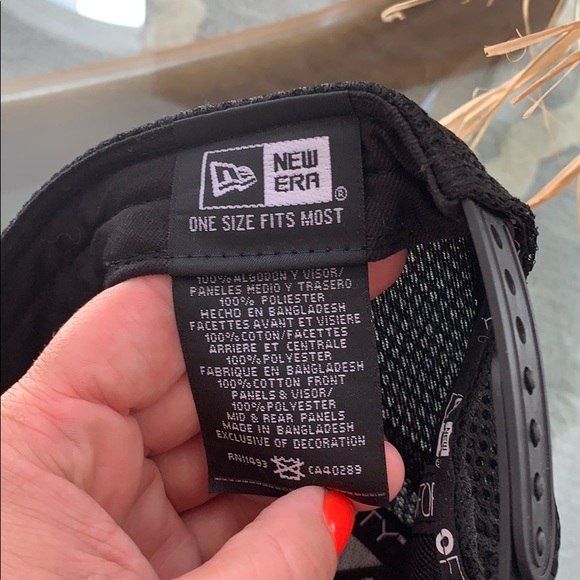 Cap - Picture 4 of 5